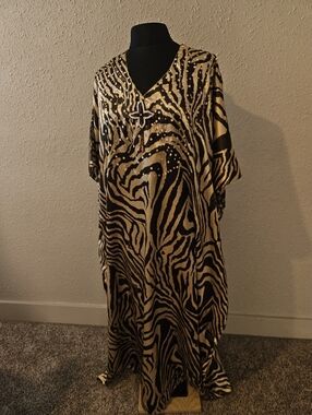 Black & Gold Zebra Print Women's Caftan Dress